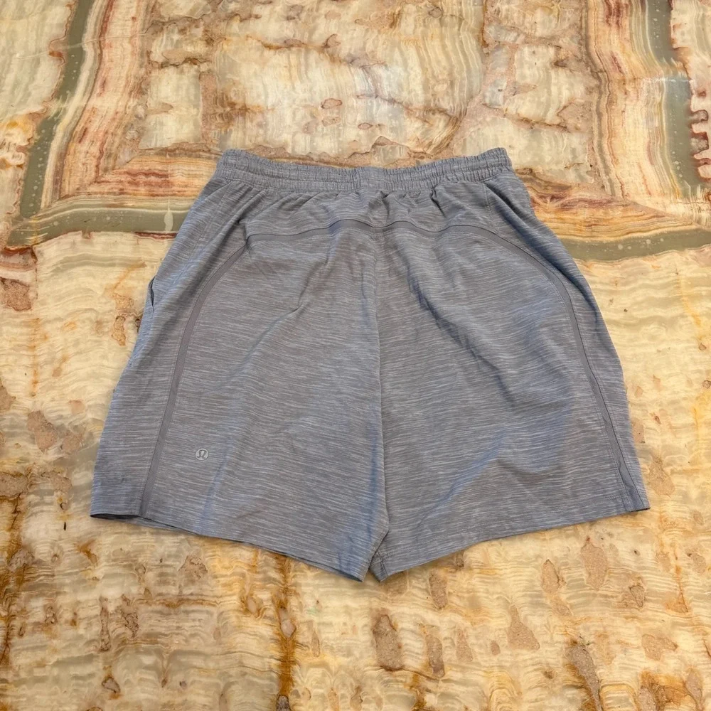 Lululemon Men's‎ Pace Breaker Shorts Gray Linerless Lightweight Gym Drawstring M